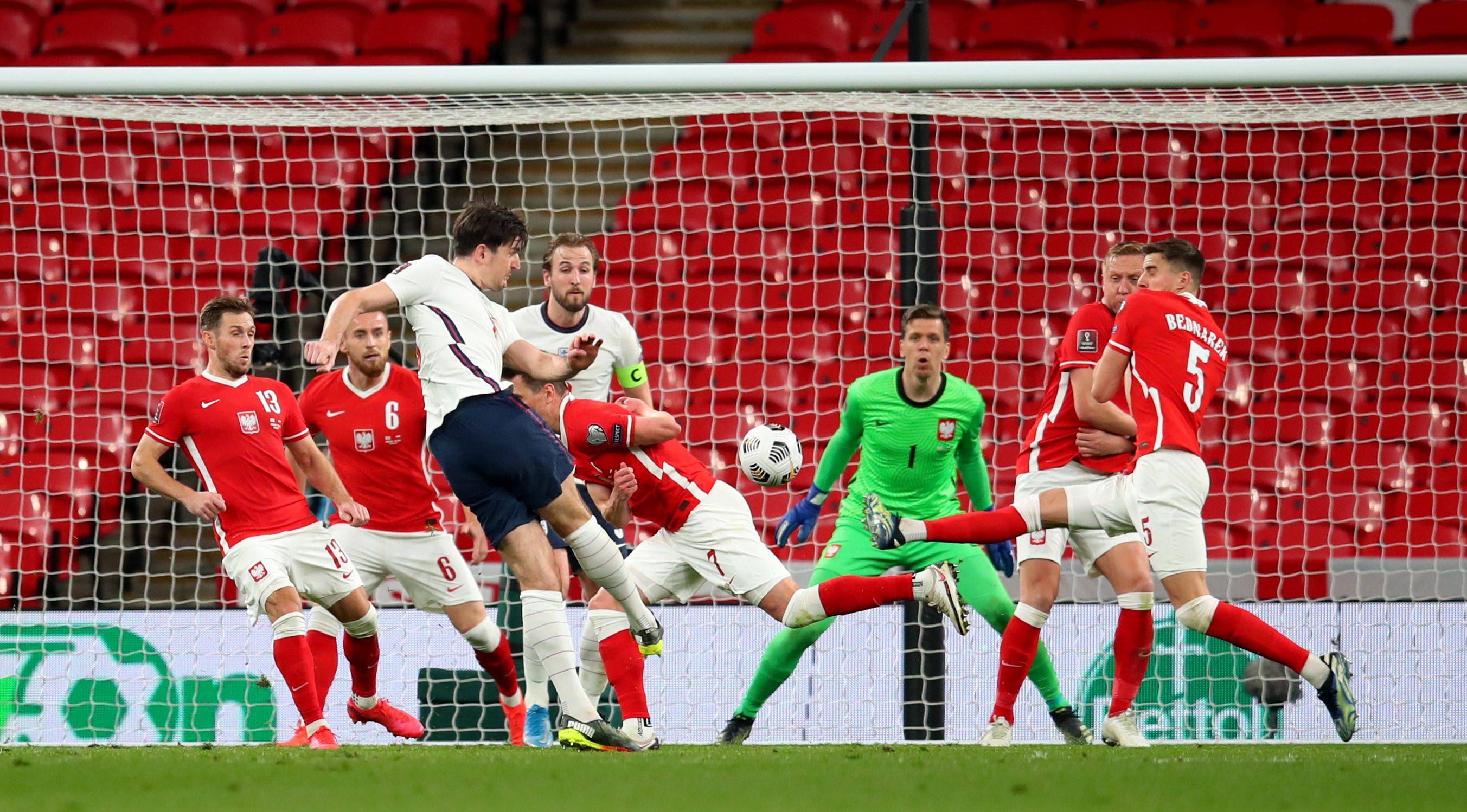 英格兰队完胜波兰队,许昕扛起全队 英格兰队完胜波兰队,许昕扛起全队