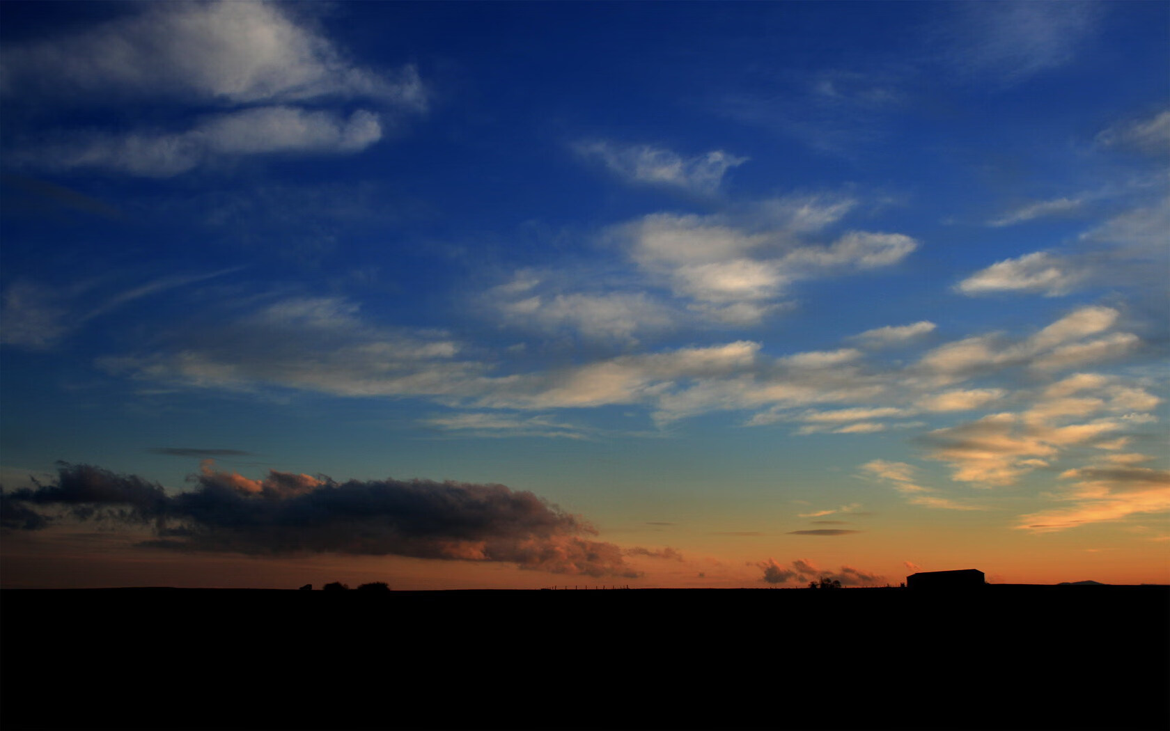 围场骇浪，阿隆索静海行舟，红牛二队与银箭鏖战三重浪